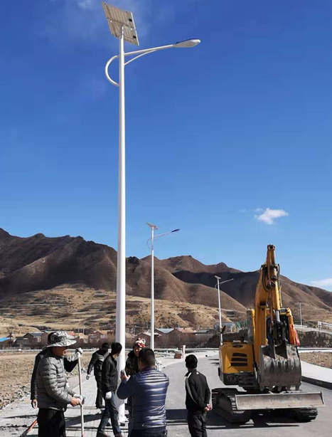 甘南碌曲10米永昌太阳能路灯项目